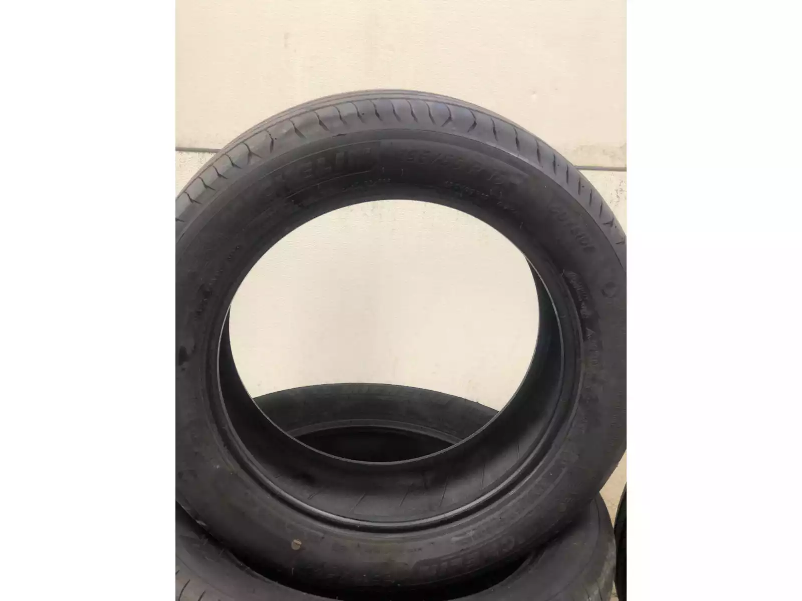 Pneus été 16 195/55 R16 87H - Photo 1