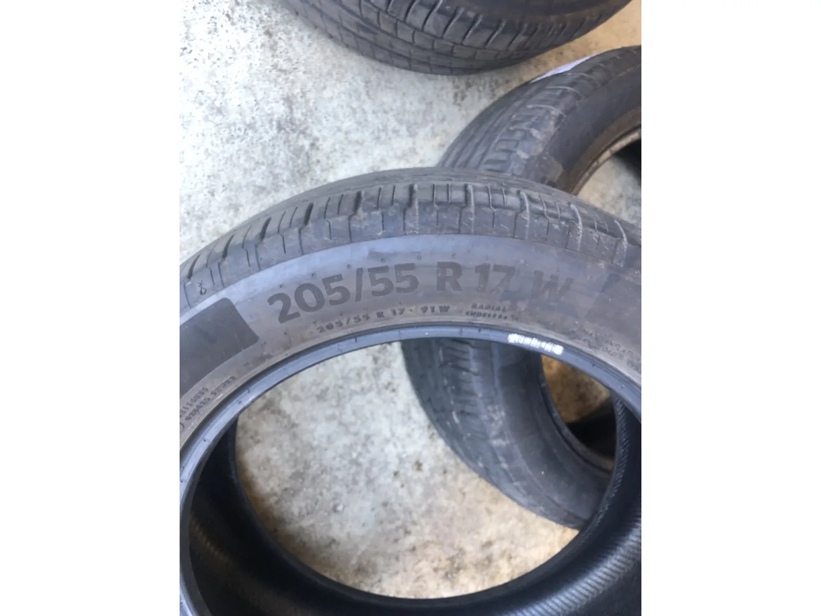 Pneus été 17 205/55 R17 91W - Photo 1