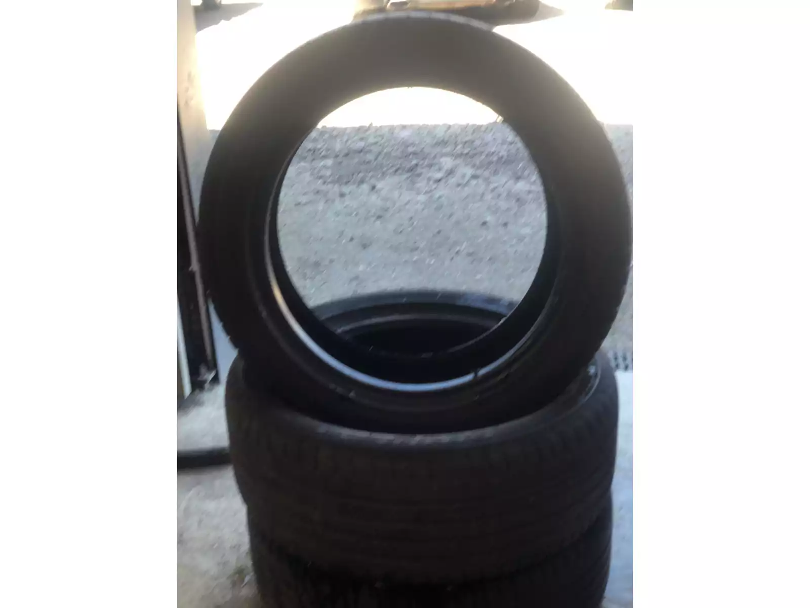 Pneus été 17 205/50 R17 93V - Photo 1