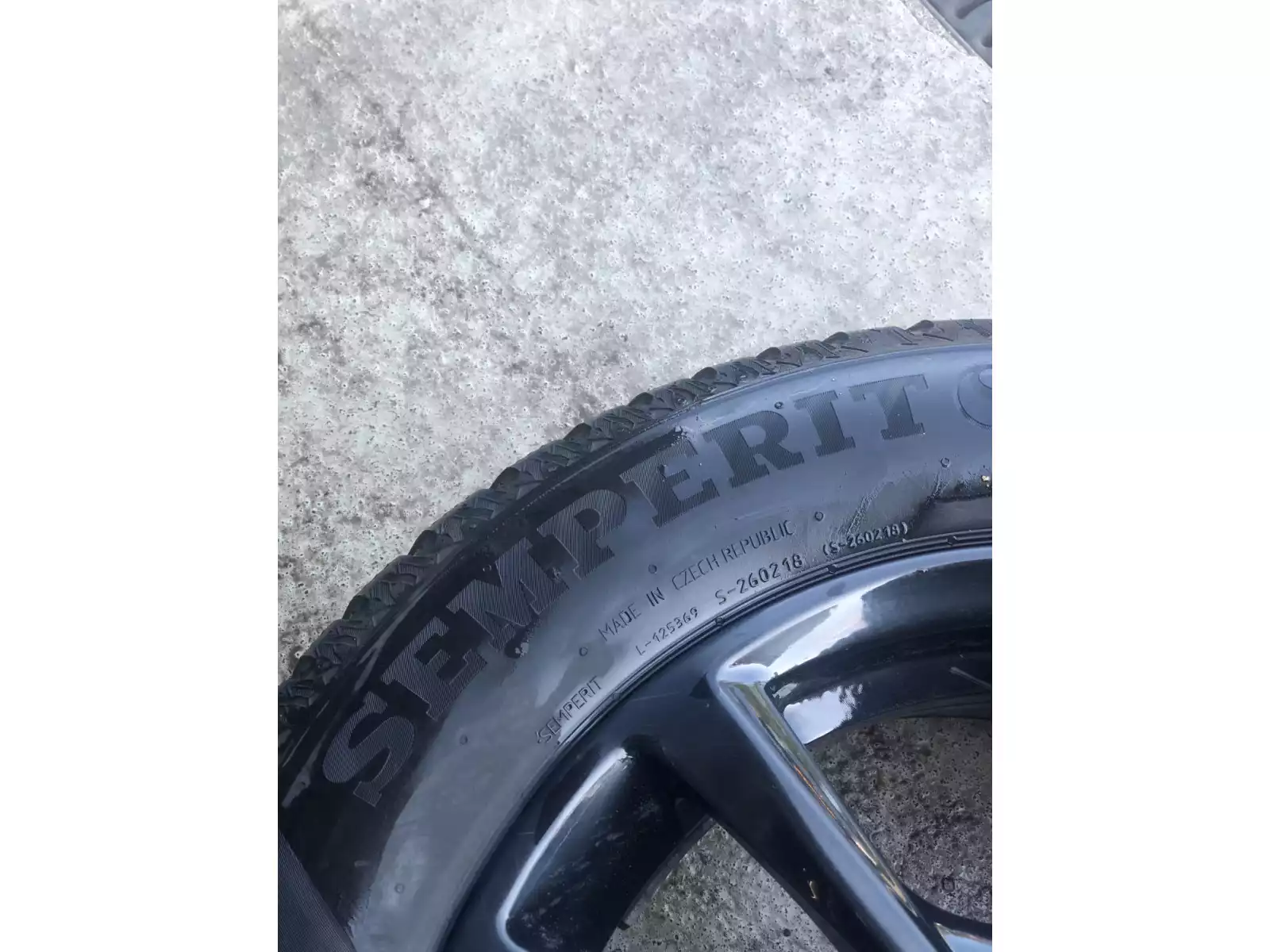 Jantes alu + Pneus hiver 15 195/60 R15 88T - Photo 1