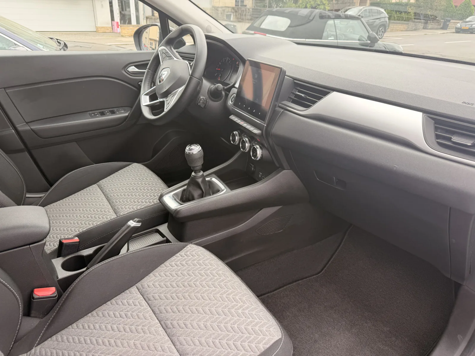 Renault Captur 1.0 LIMITED 90 - Photo 1