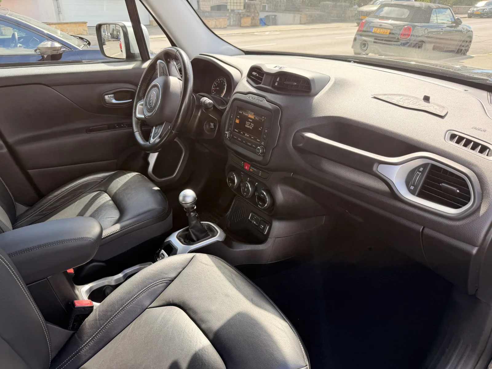 Jeep Renegade 1.4 136 LIMITED - Photo 1