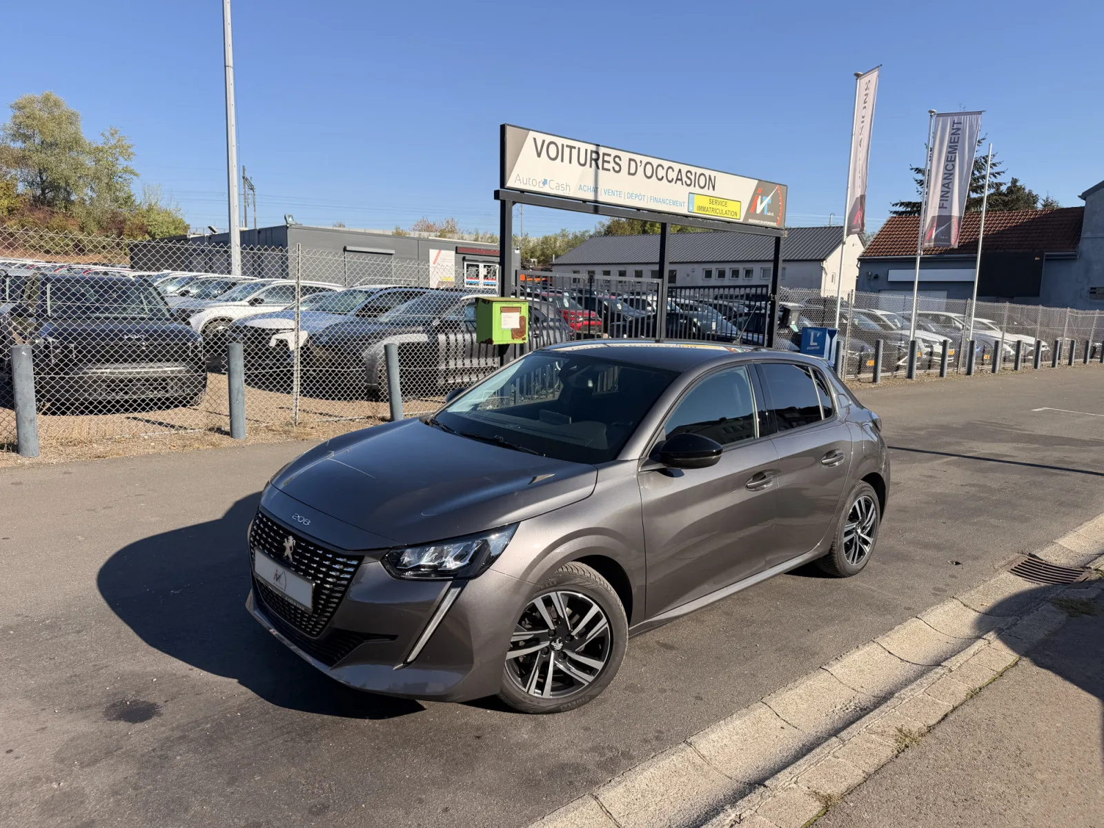 Peugeot 208 1.2 ALLURE PACK 100 - Photo 1