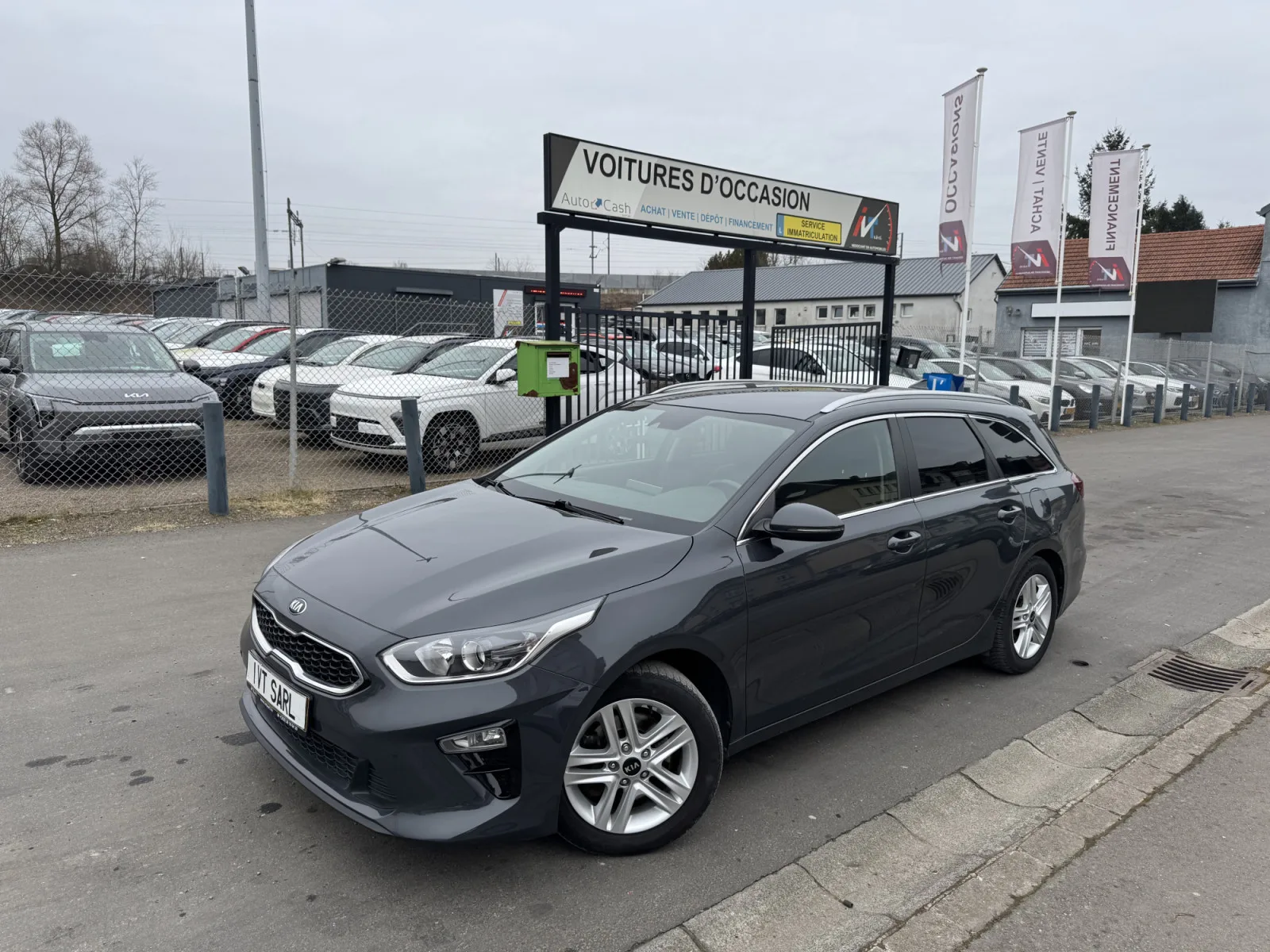 Kia Ceed SW Édition 7 1.0 T-GDI émotive pack - Photo 1