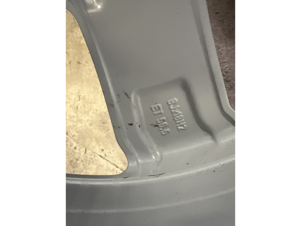 Jantes alu + Pneus hiver 18 255/55 R18 105H - Photo 2