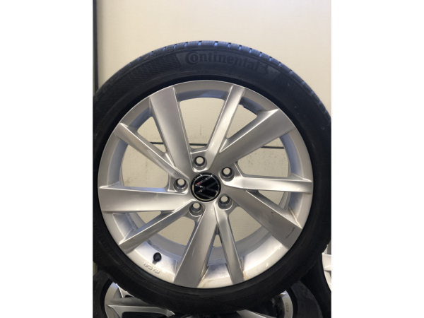 Jantes alu + Pneus hiver 17 205/50 R17 93V - Photo 2