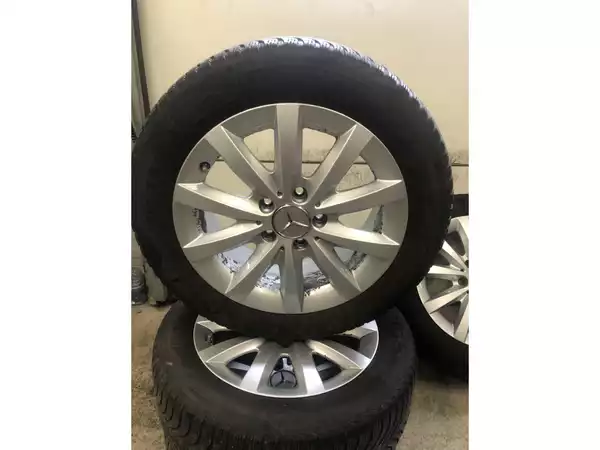 Jantes alu + Pneus hiver 16 205/55 R16 91H - Photo 2