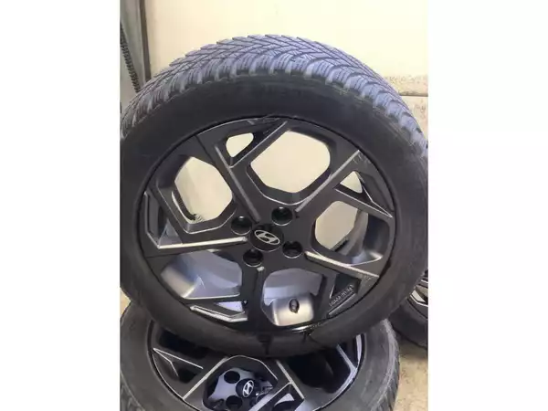 Jantes alu + Pneus hiver 16 195/55 R16 87H - Photo 2