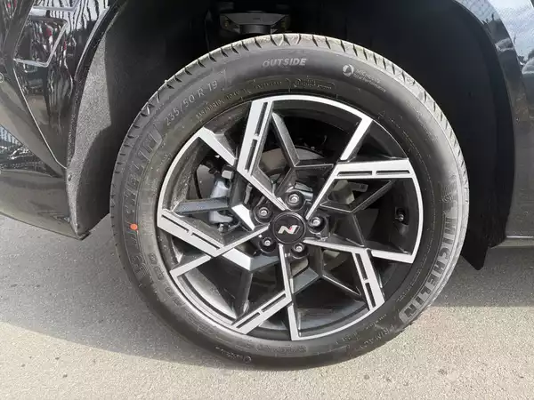 Hyundai TUCSON 1.6 T-GDI HEV 6AT Shine Shadow N-LINE 239CV - Photo 3