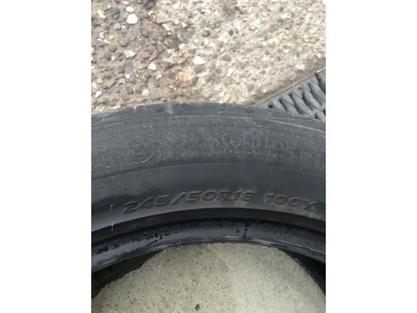 Pneus été 18 245/50 R18 100Y - Photo 2
