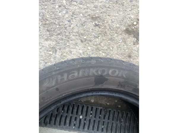 Pneus été 18 245/50 R18 100Y - Photo 3