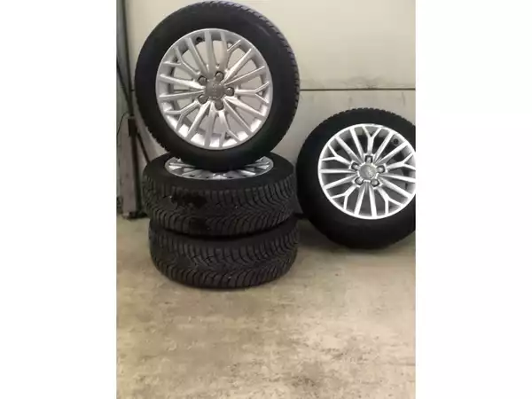 Jantes alu + Pneus hiver 16 205/55 R16 91H - Photo 1
