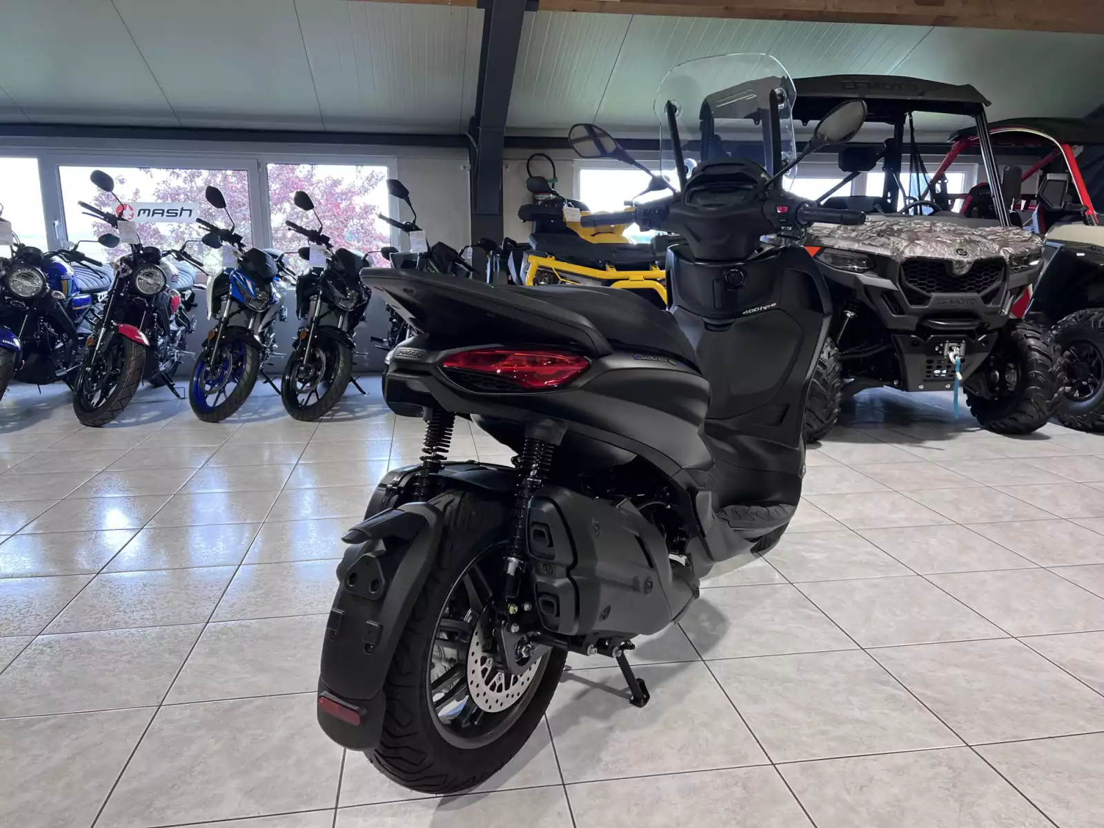 Piaggio Beverly 400 S Nero Meteora - Photo 1