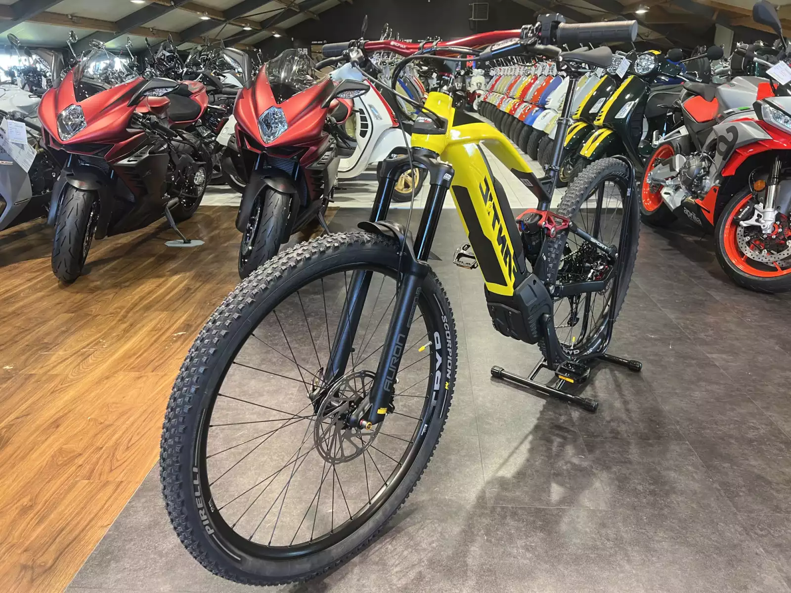 Fantic XTF 1.5 SPORT M ALU BROSE 90 Nm, taille S  630 Wh, 12 V, 29''-29'', freins 4 pistons. - Photo 1