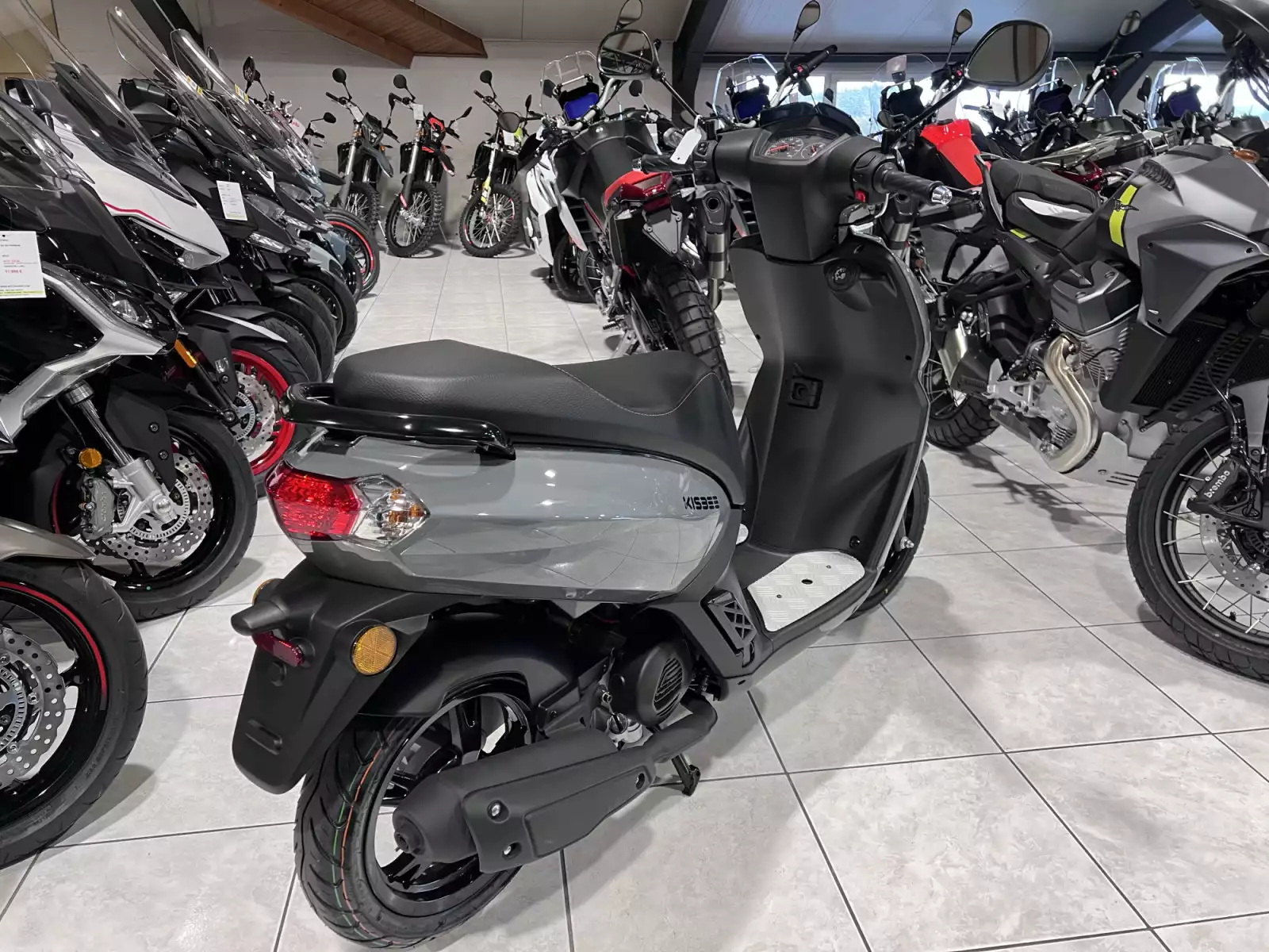 Peugeot Kisbee CL B  45 km/h Meteor Grey - Photo 1