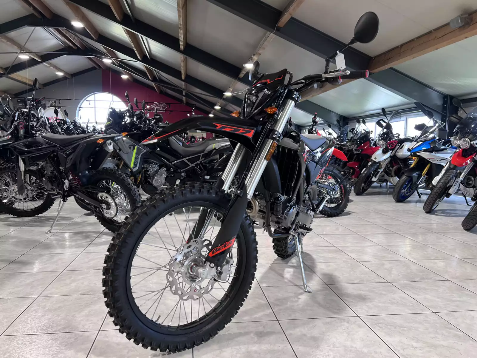 Beta RR 125 4T - Photo 1