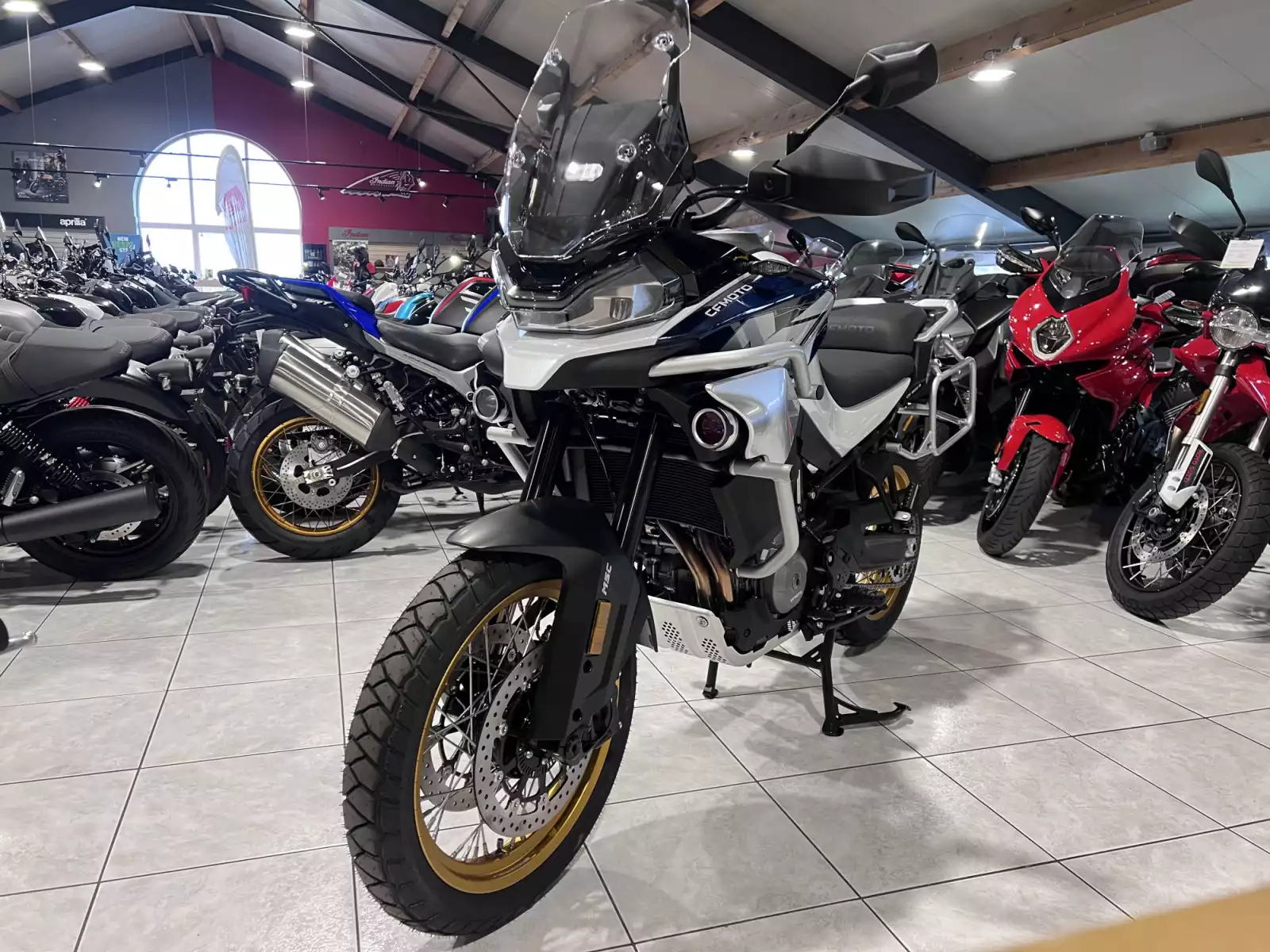 CF Moto 800 MT EXPLORER GT - Photo 1