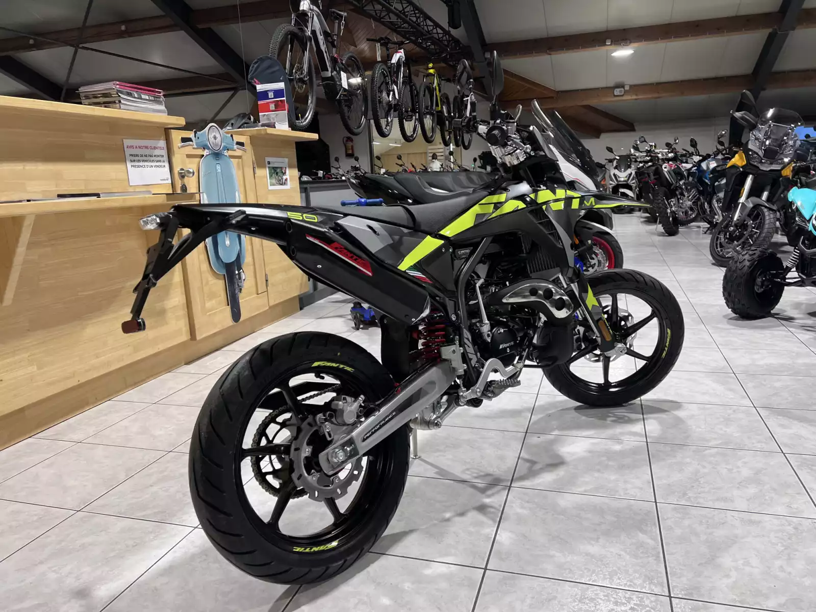 Fantic Motard 50 PERFORMANCE 2T - Photo 1