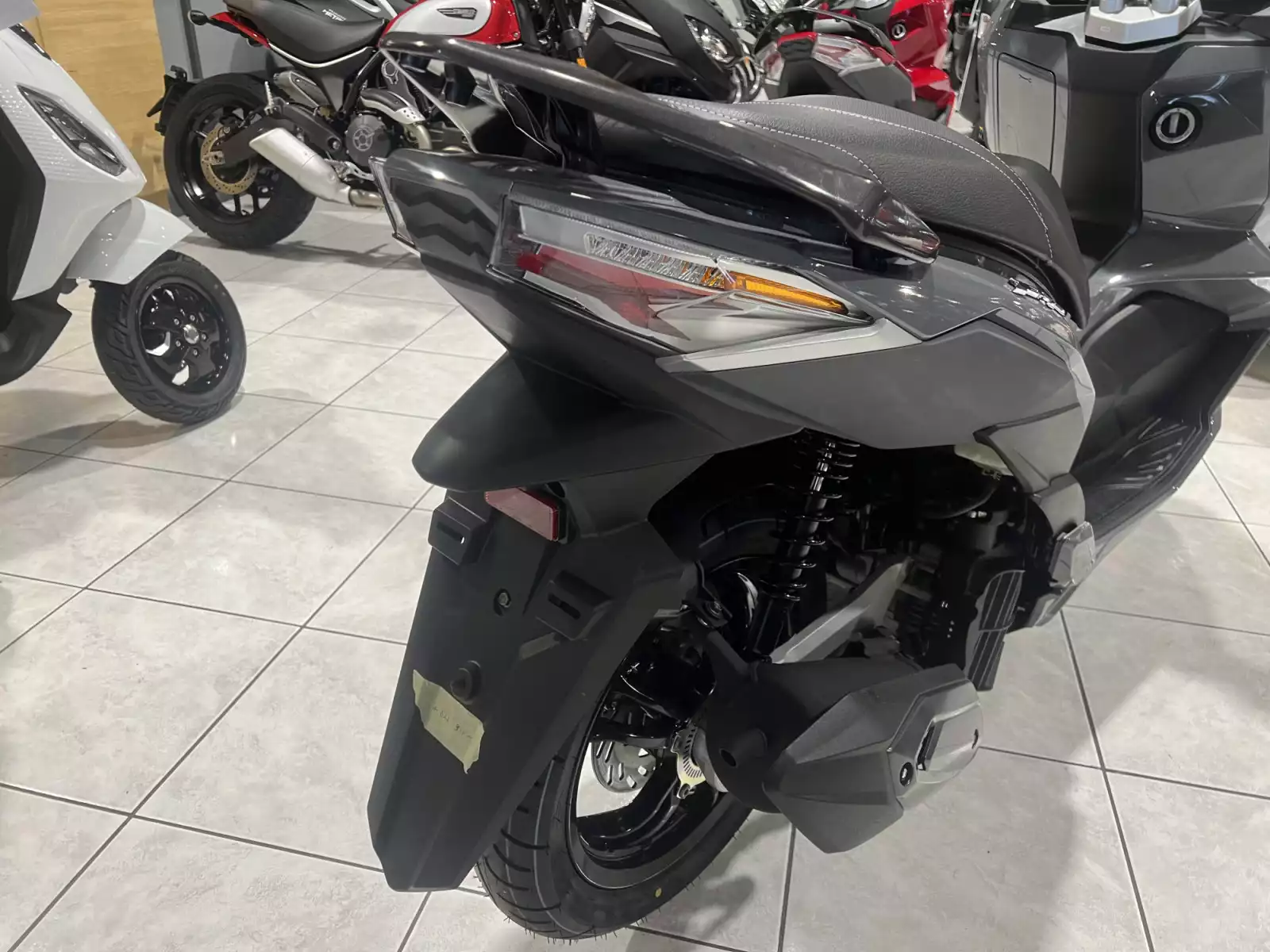 SYM Jet X 125 - Photo 1