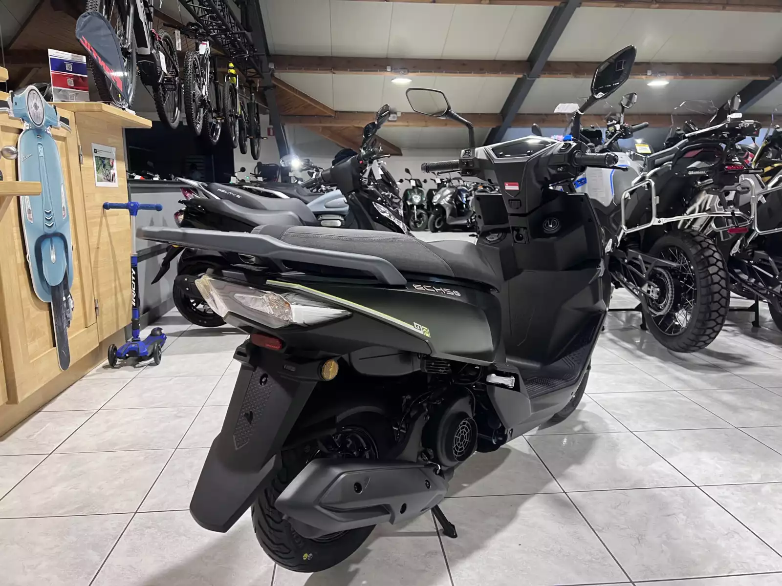 SYM ECHS 125 - Photo 1