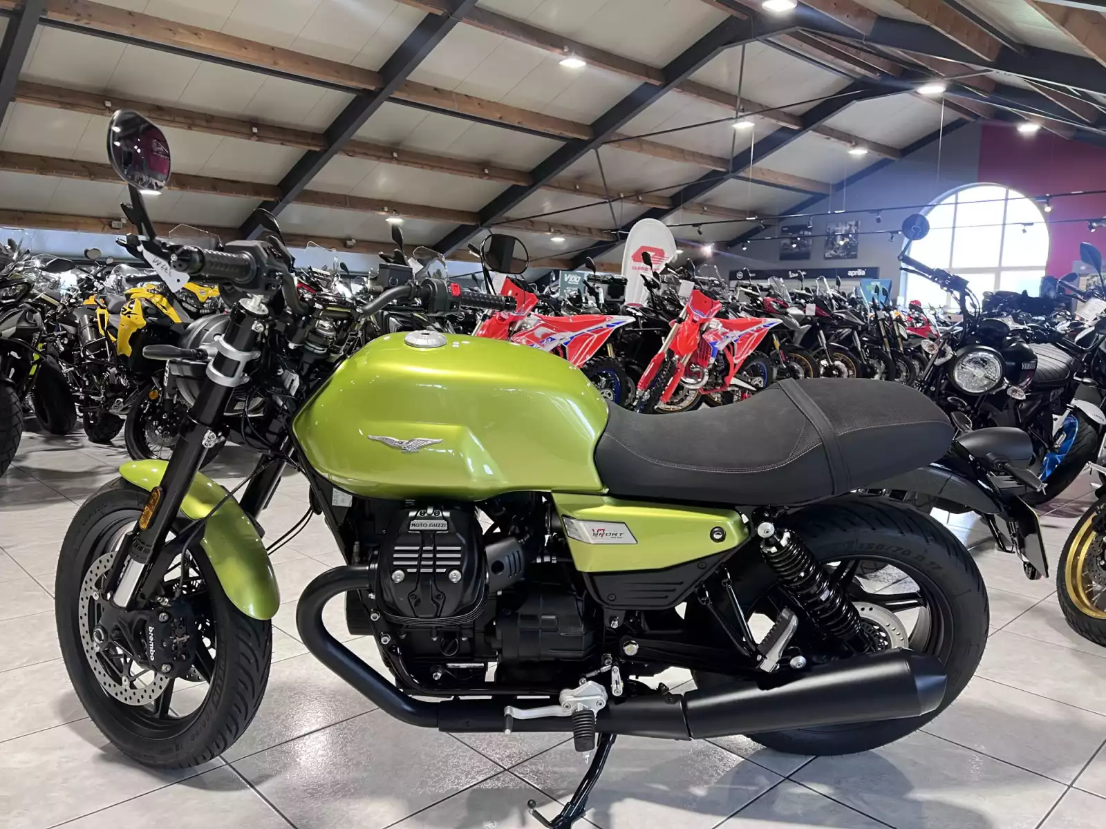 Moto Guzzi V 7 SPORT - Photo 1