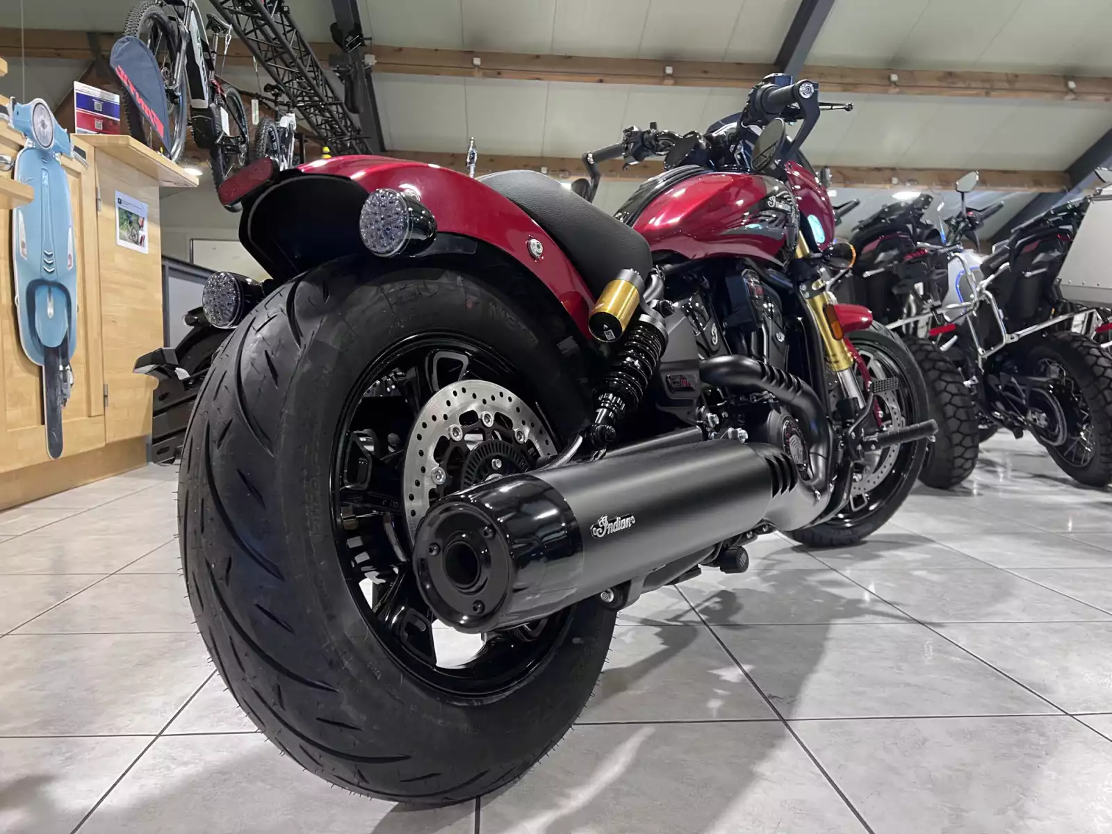 Indian 101 Scout Sunset Red Metallic with Graphics - Photo 1