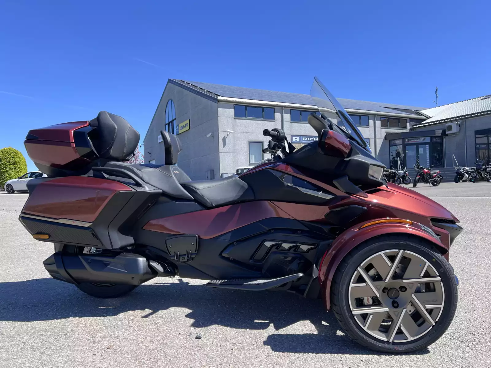 Can Am Spyder RT SEA TO SKY - Photo 1