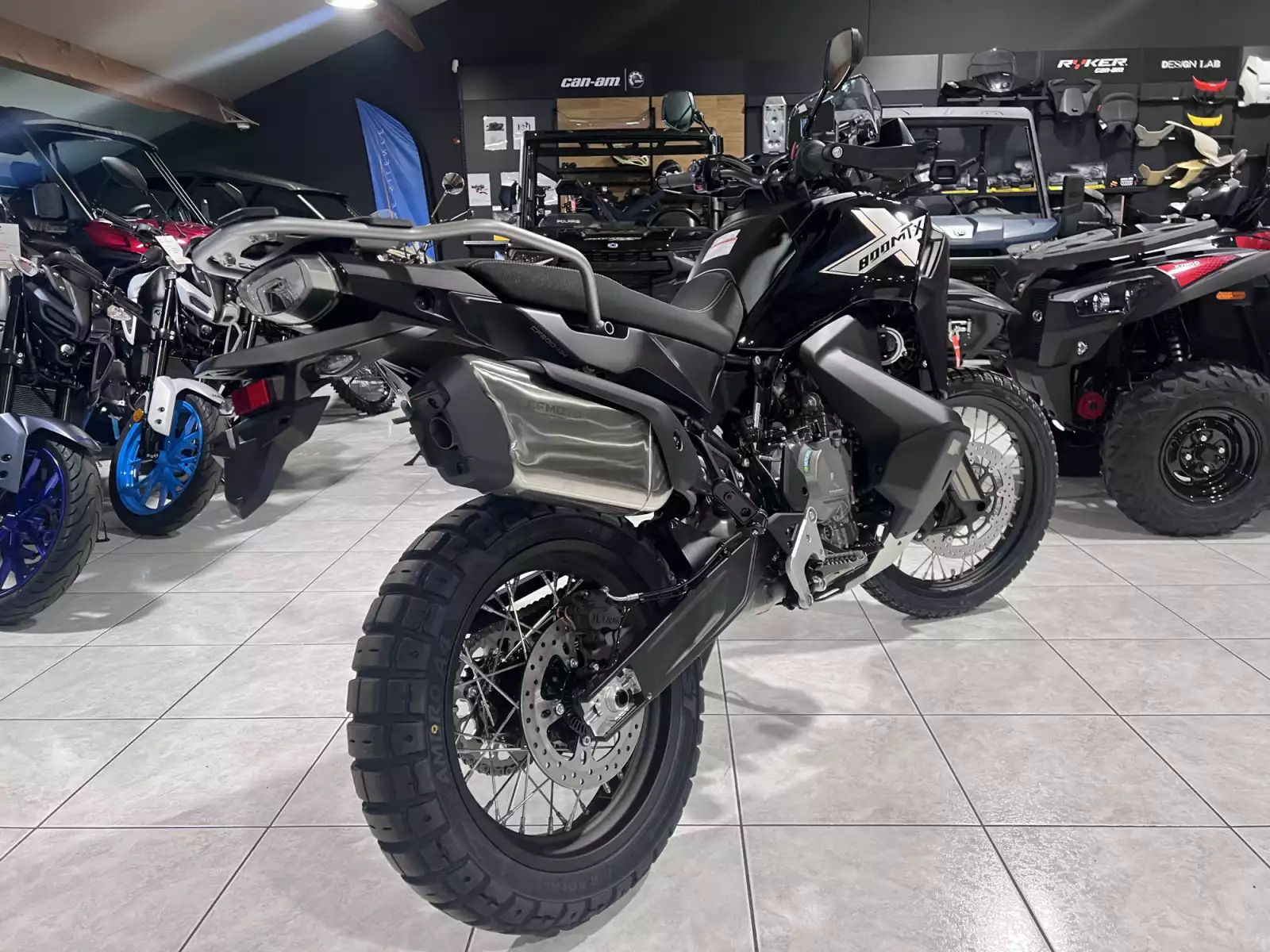 CF Moto 800 MT X - Photo 1