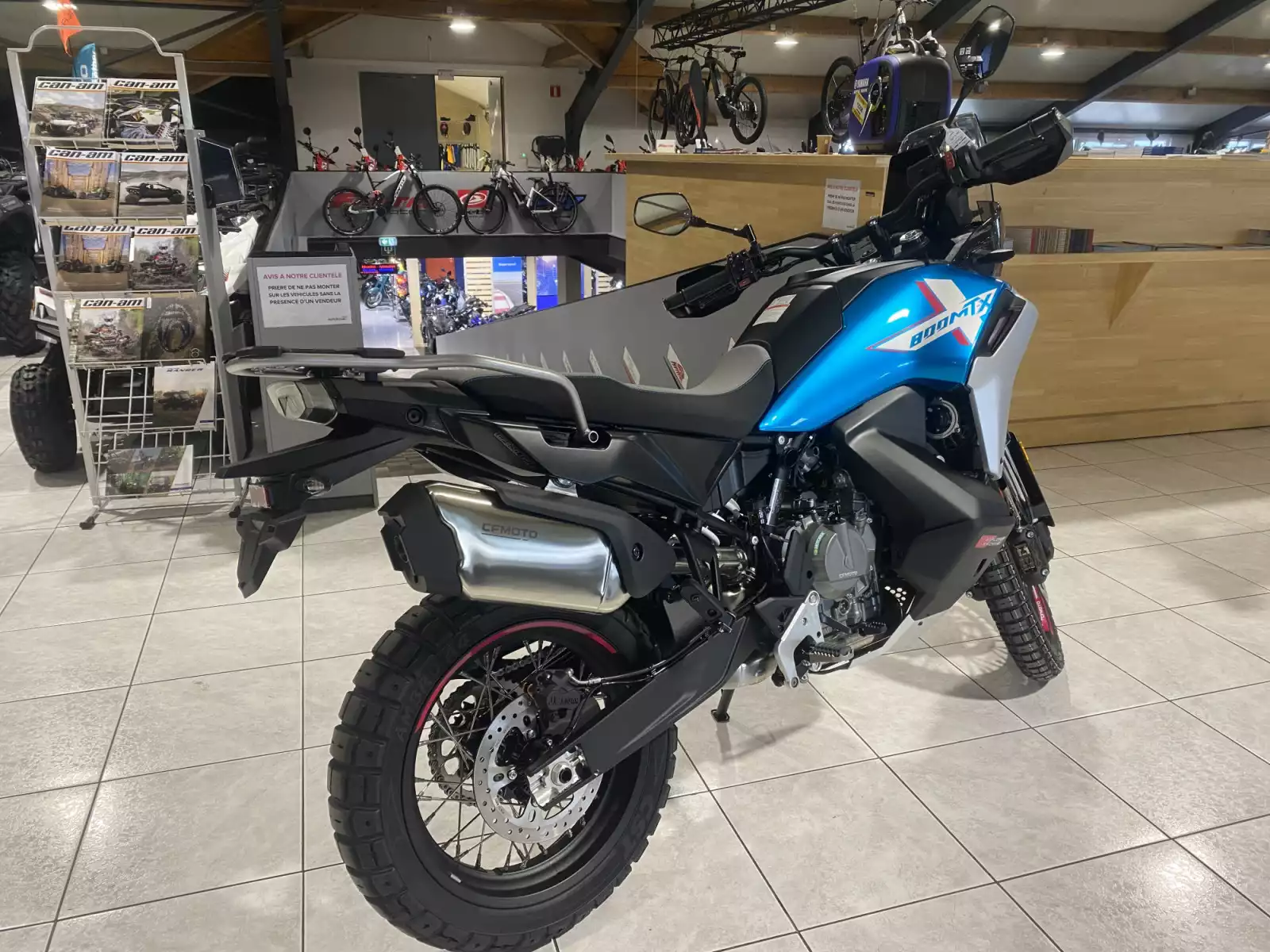 CF Moto 800 MT X - Photo 1
