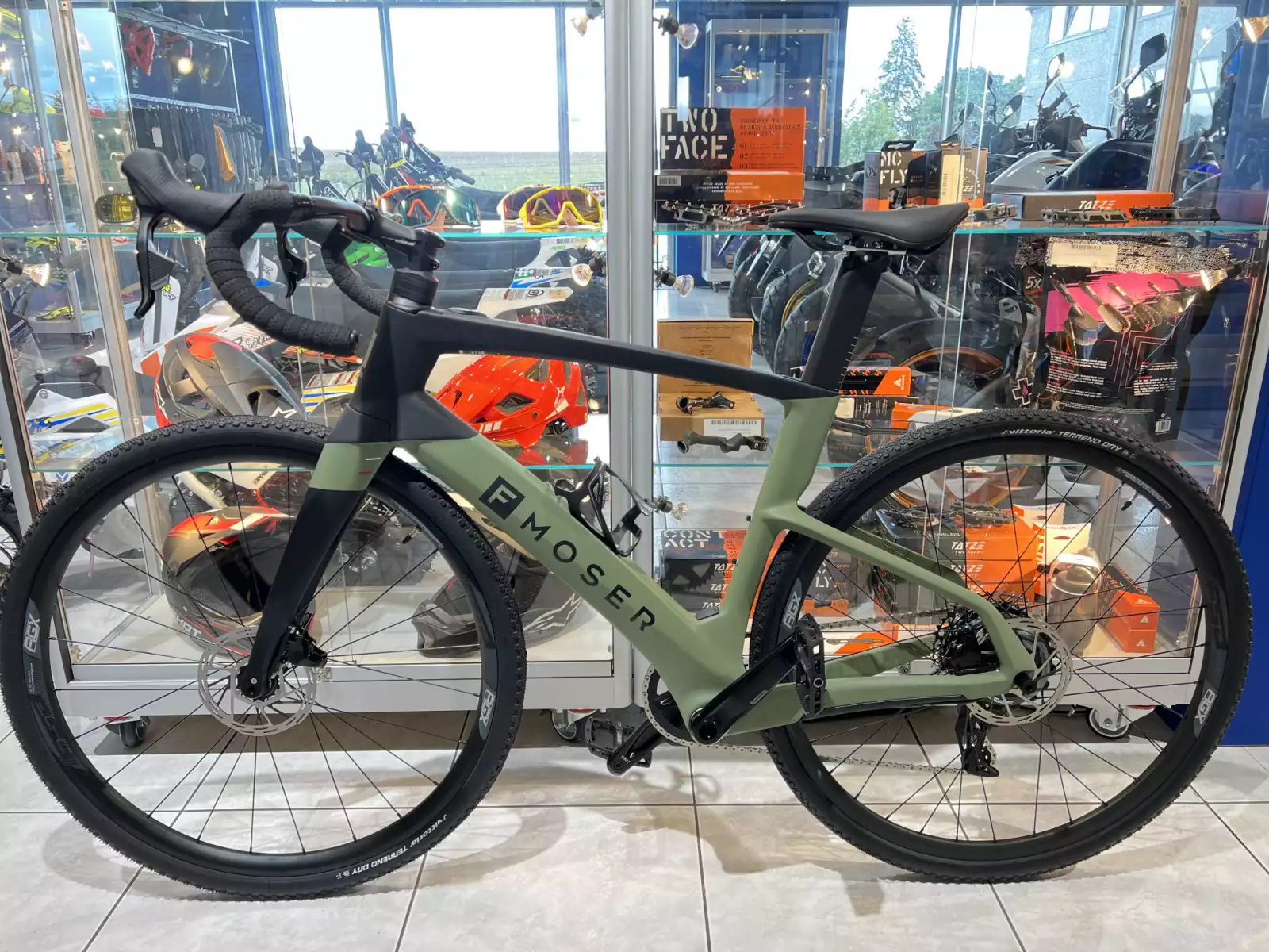 Moser e-Gravel Rival carbon 42Nm Taille S / 250Wh, 36 V. - Photo 1