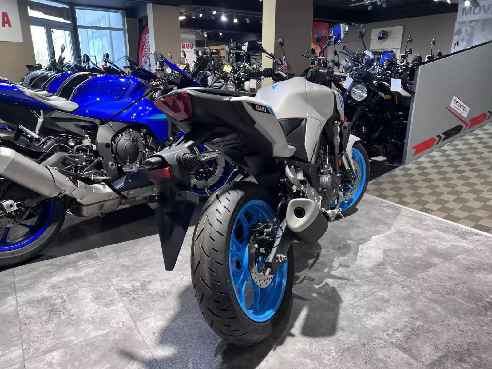 Yamaha MT-03 - Photo 1