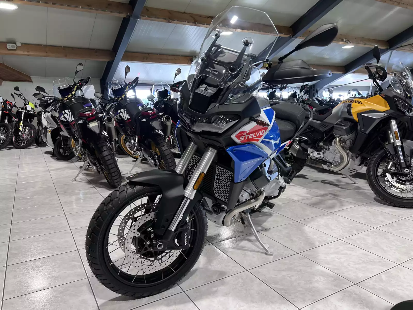 Moto Guzzi Stelvio PFF Rider Assistance Solution 1000  Duecento Tributo - Photo 1