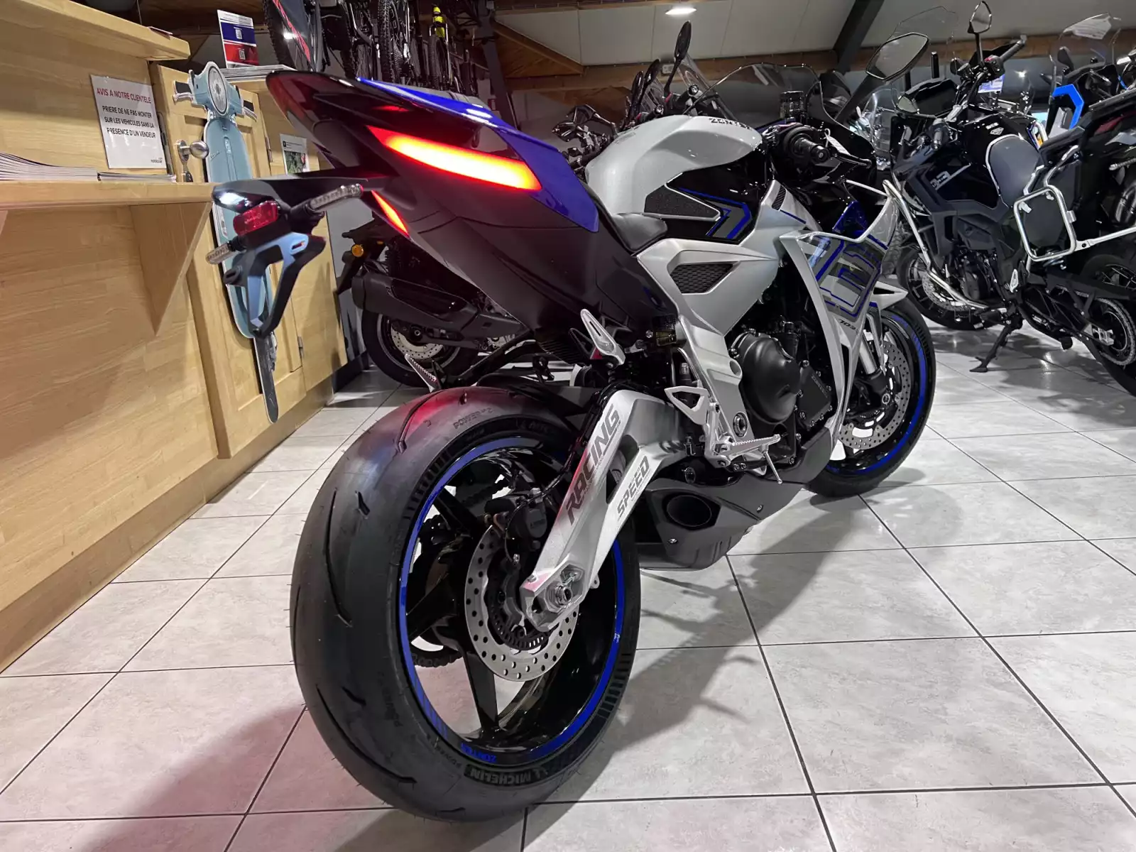 Zontes 703 RR - Photo 1