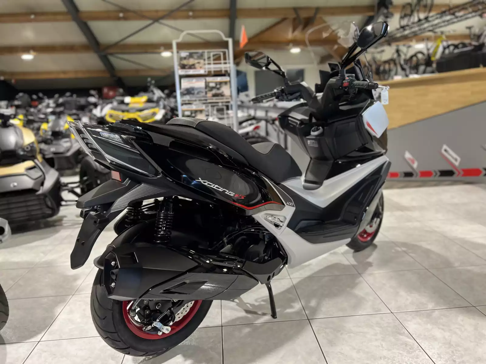 Kymco Xciting 400i VS SE - Photo 1