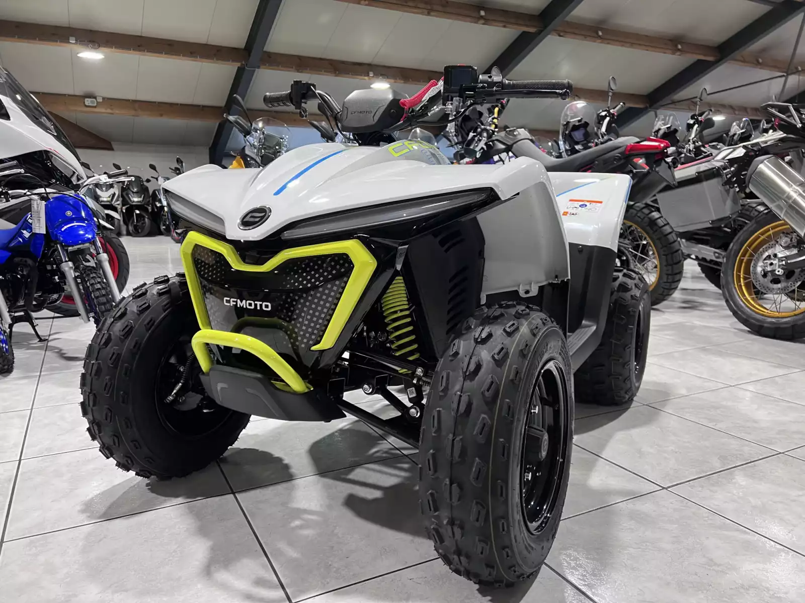 CF Moto CForce EV 110 - Photo 1