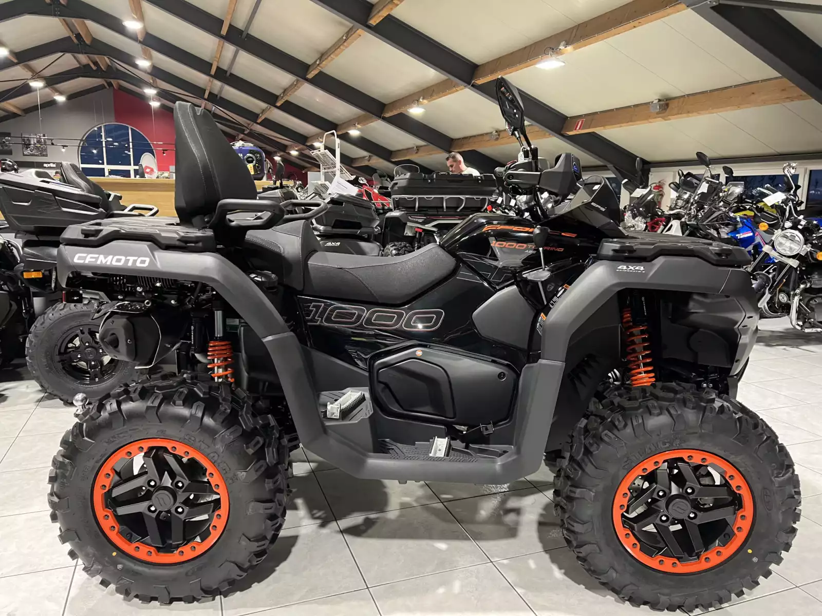 CF Moto CForce 1000 TOURING PREM. T3 AGRI ABS - Photo 1