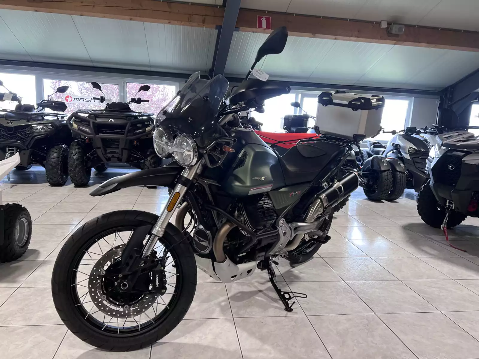 Moto Guzzi V 85 TT  Strada - Photo 1