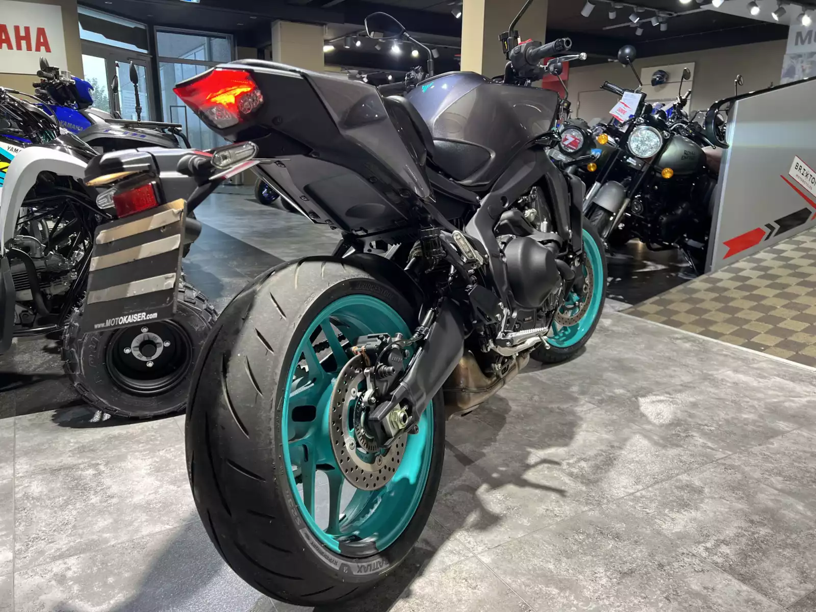 Yamaha MT-09 Y-AMT - Photo 1