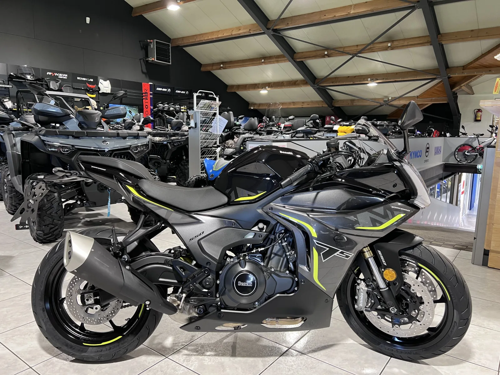 Benelli Tornado 550 - Photo 1