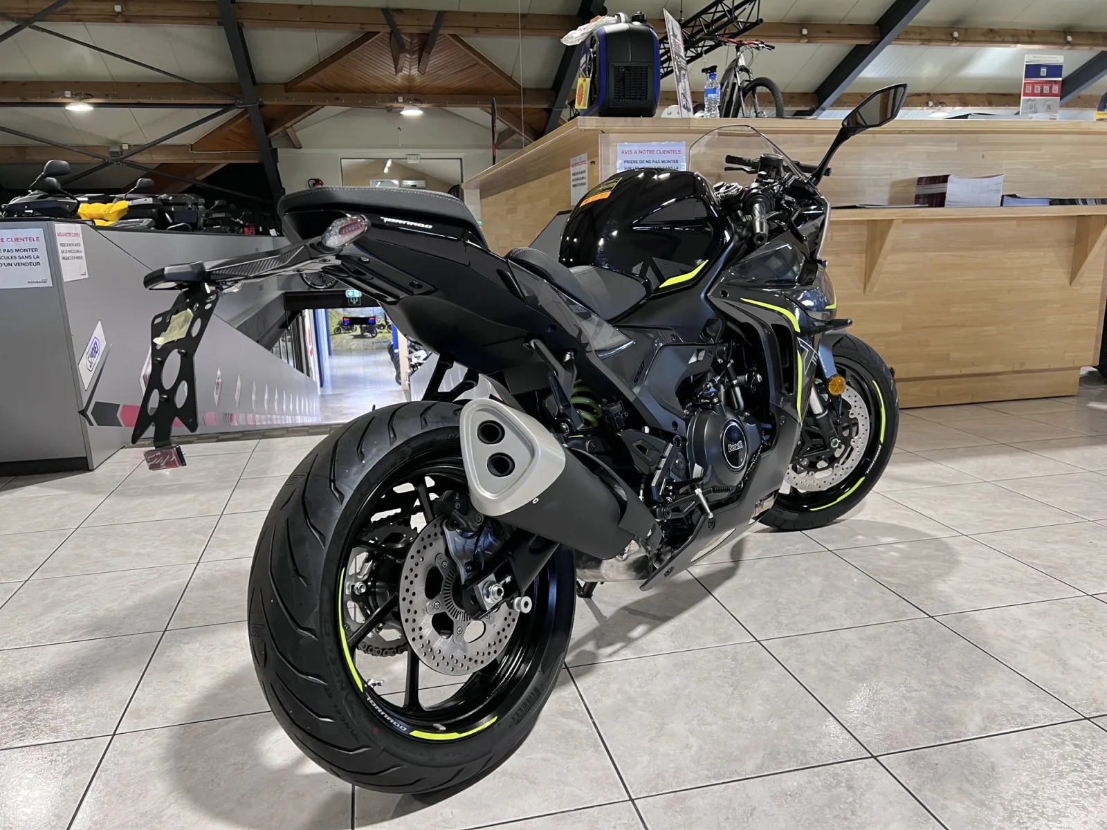 Benelli Tornado 550 - Photo 1