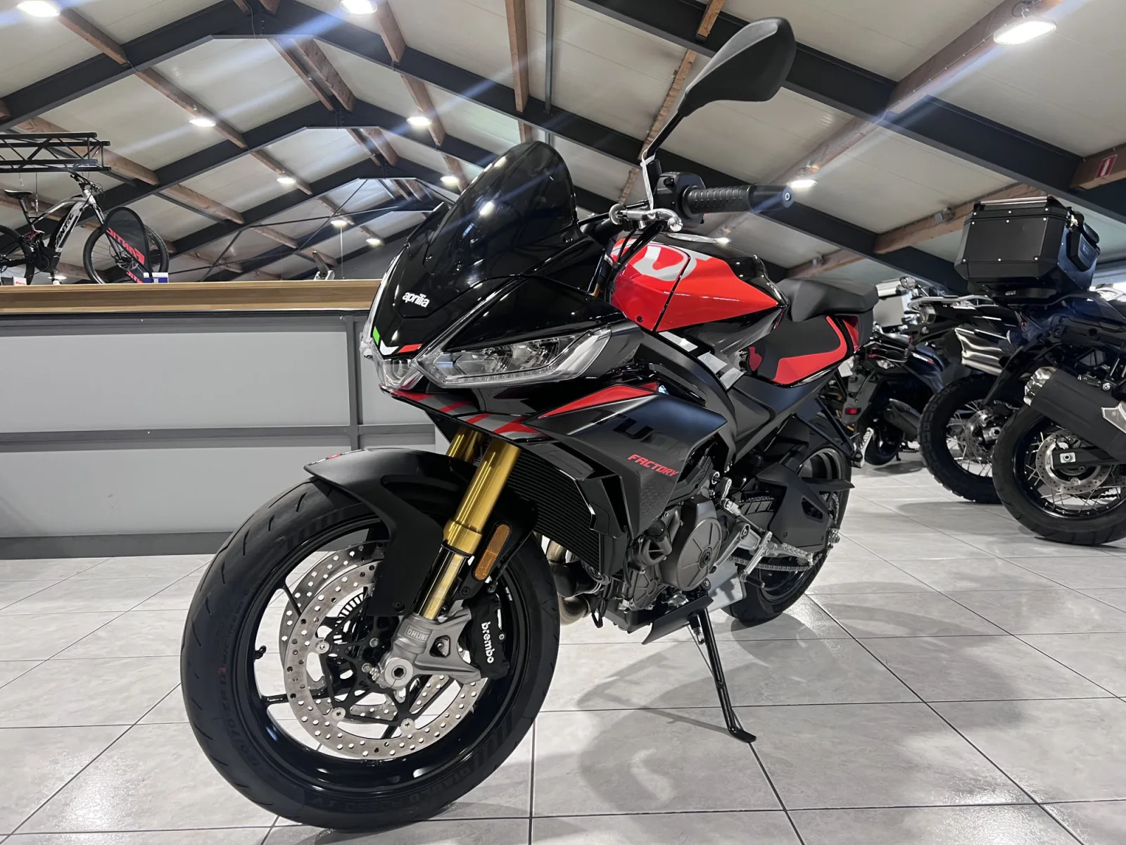 Aprilia Tuono 660 660 Factory - Photo 1