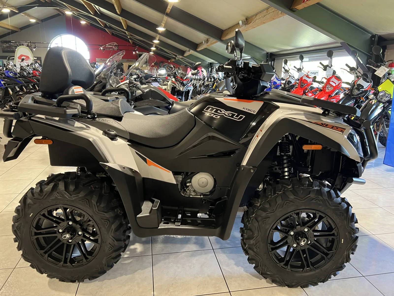 Kymco MXU 700 ABS EPS T3 B - Photo 1