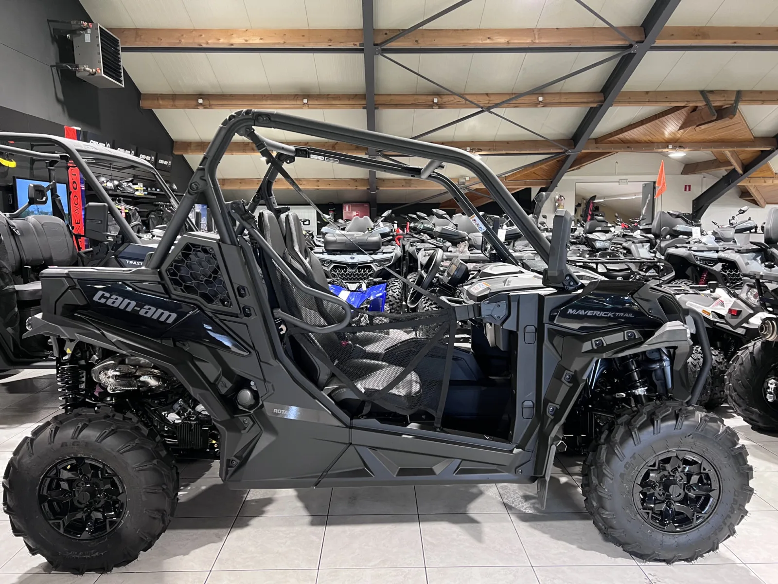 Can Am Maverick Trail DPS 50 HD 700 T2b ABS + 60Km/h - Photo 1
