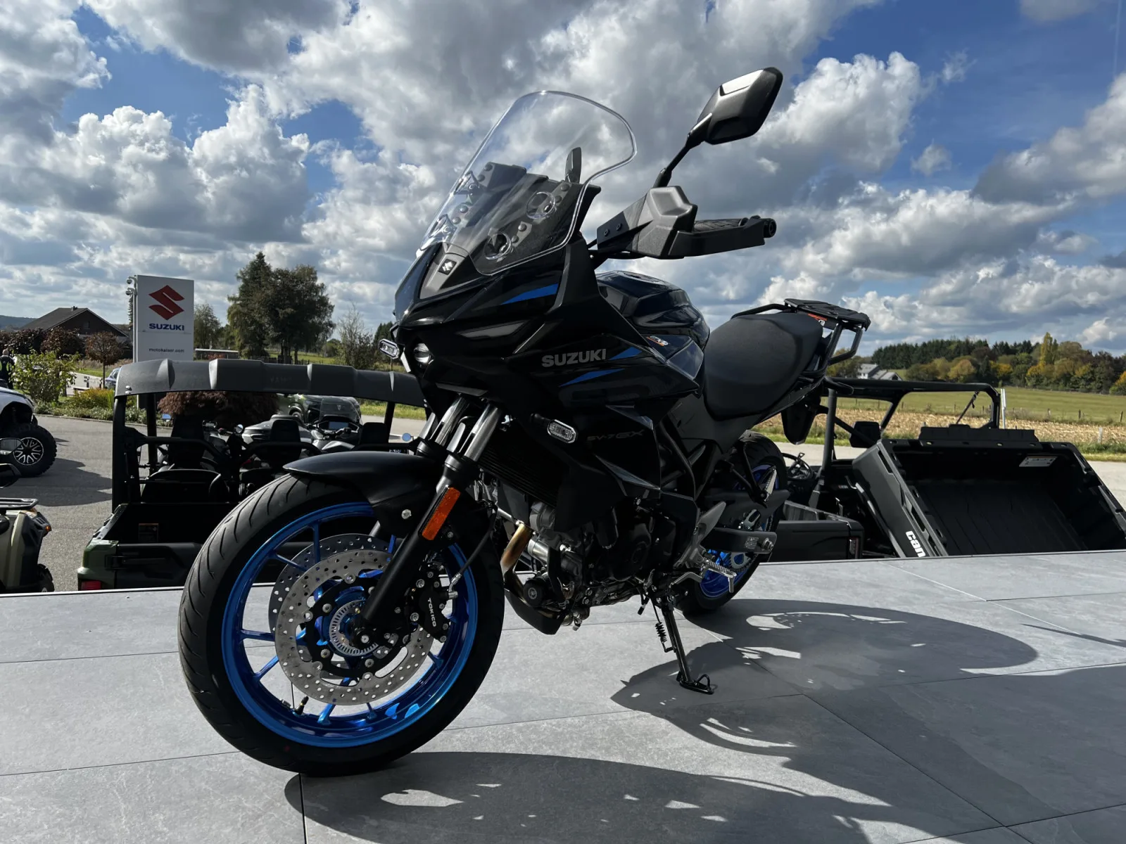 Suzuki SV - 7 GX - Photo 1