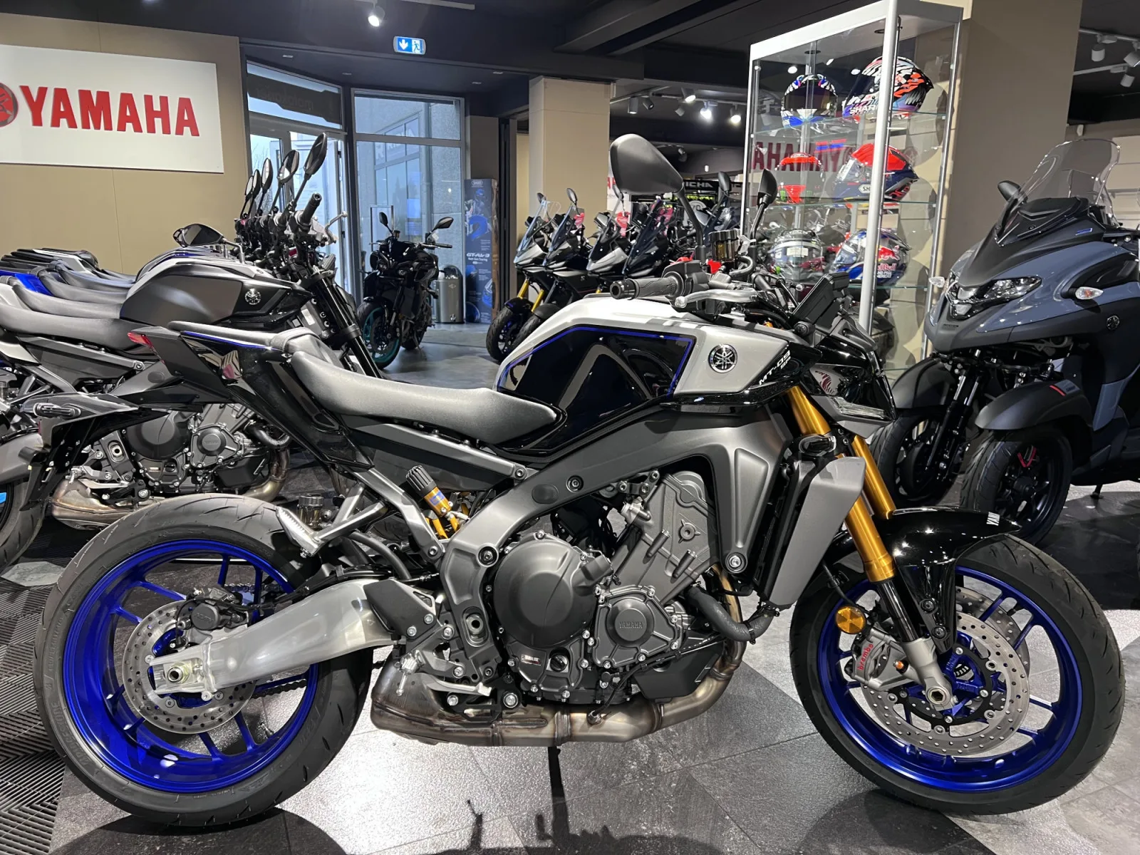 Yamaha MT-09 SP - Photo 1