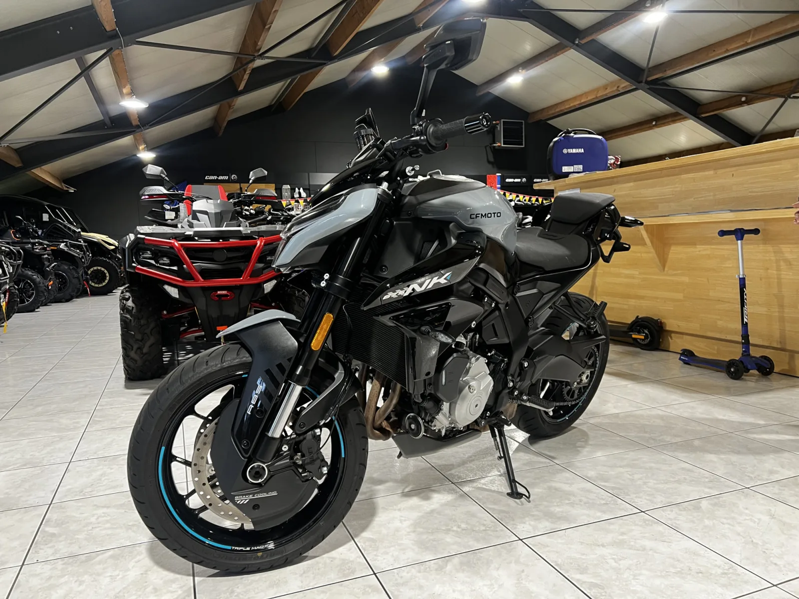 CF Moto 675 NK - Photo 1