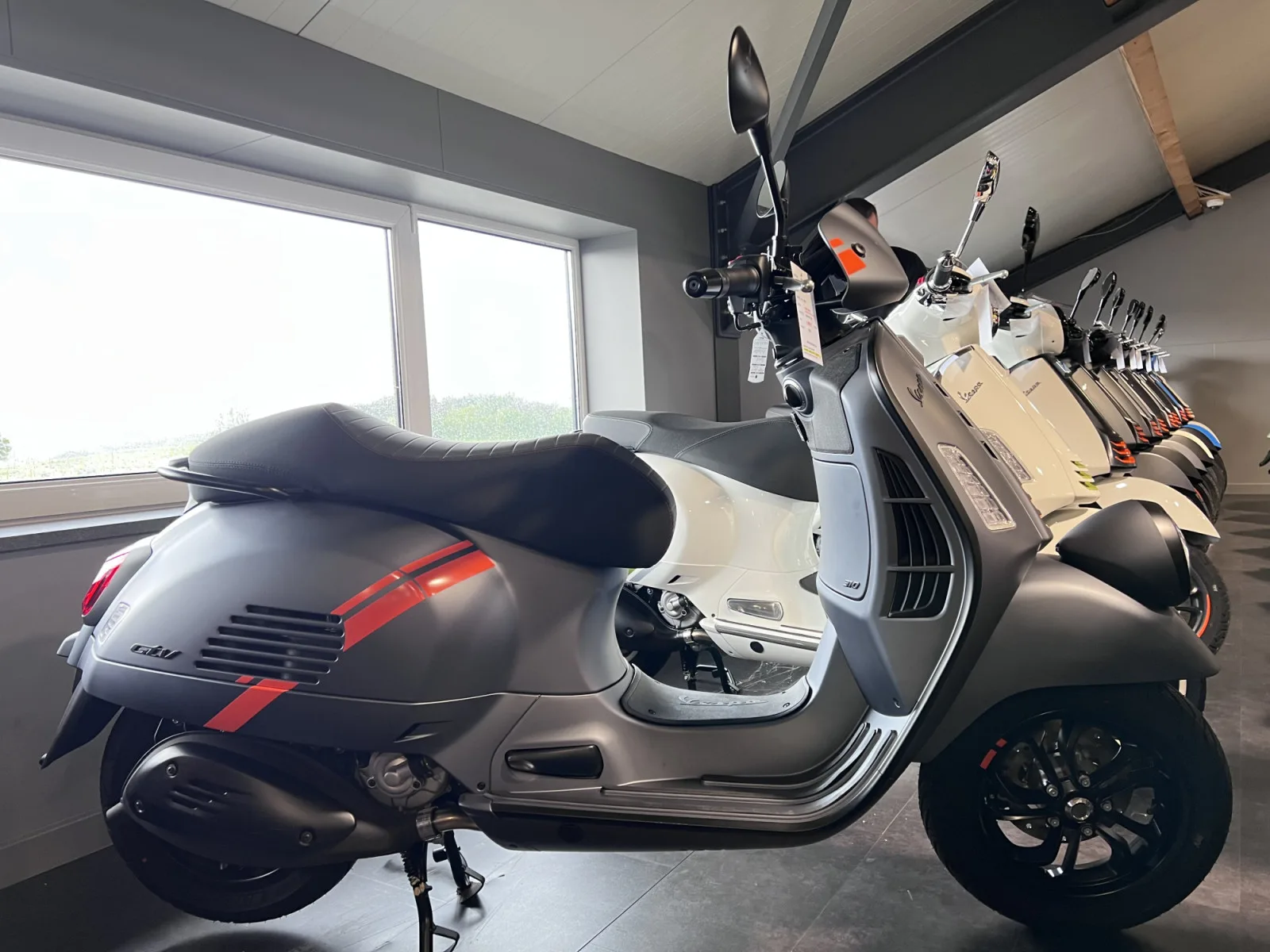 Vespa GTV 310 - Photo 1