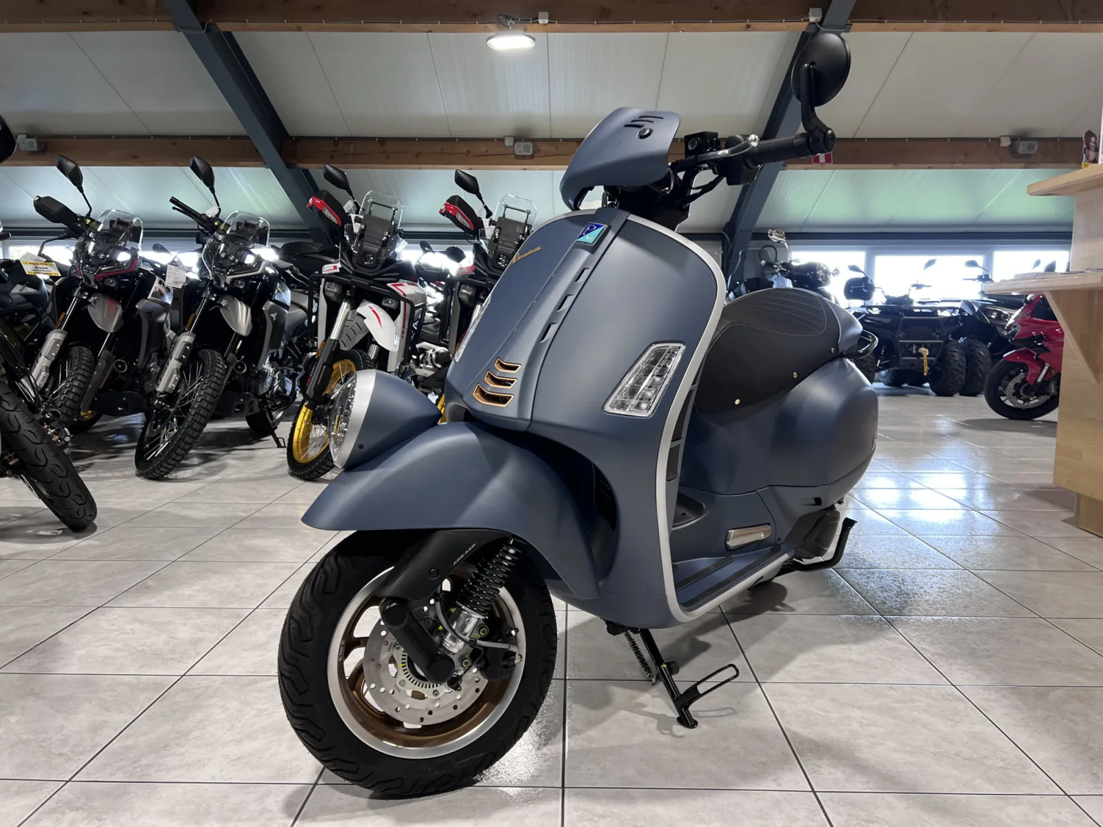 Vespa GTV 310 Officina 8 - Photo 1
