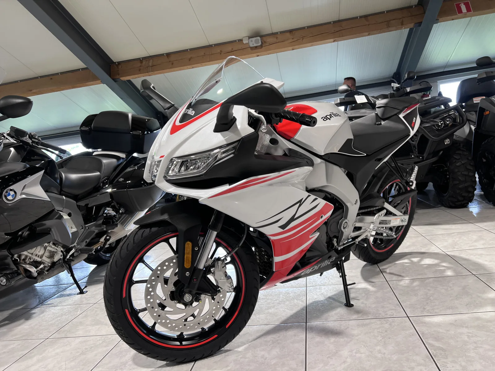 Aprilia RS 125 - Photo 1