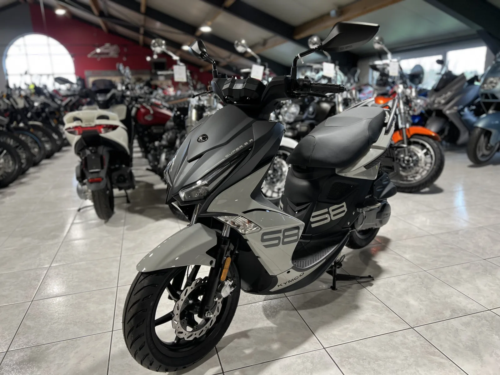Kymco Super 8 R Classe B 45km/h - Photo 1